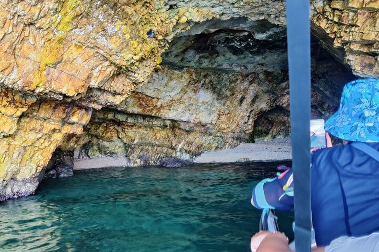 Tour privato in barca Polignano a Mare — 6