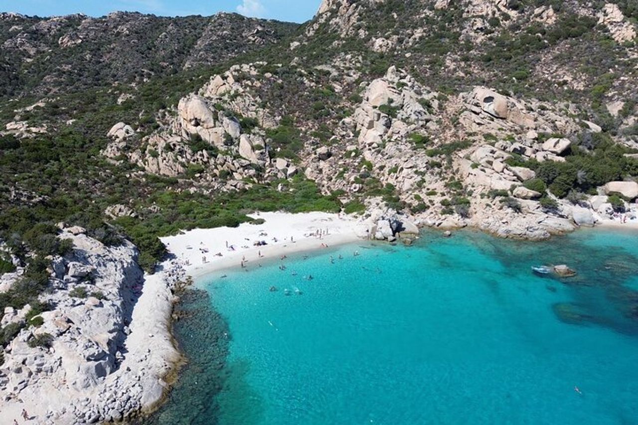 Premium Vela nell'arcipelago di La Maddalena (8 passeggeri max!) — 4
