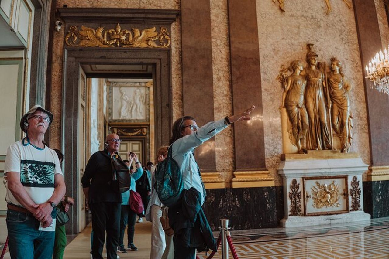 Tour per piccoli gruppi alla Reggia di Caserta — 4