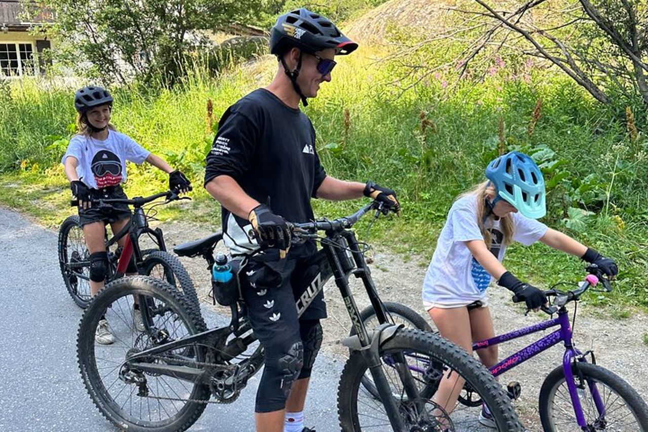 3 ore di mountain bike guidata a Zermatt — 8