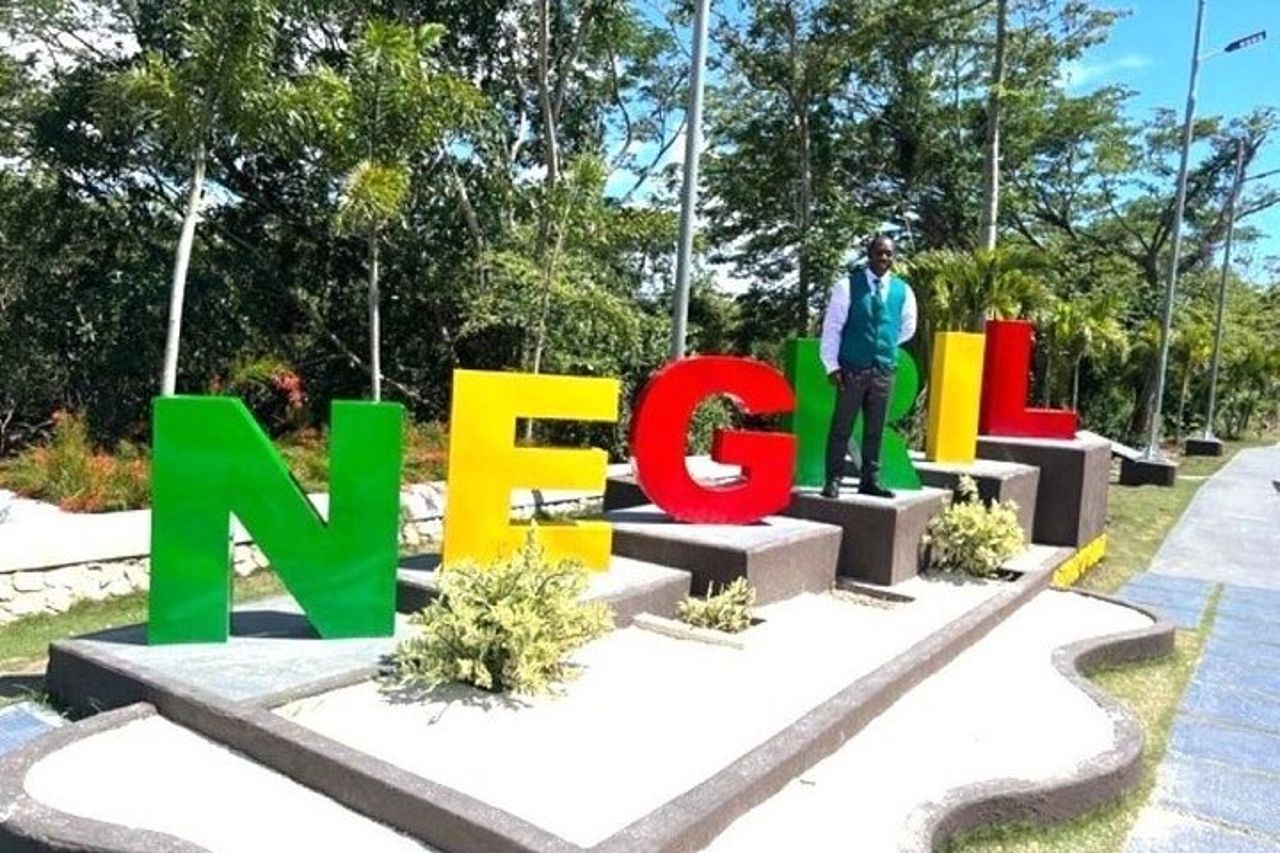 Rick's Cafe & Shopping a Negril — 3