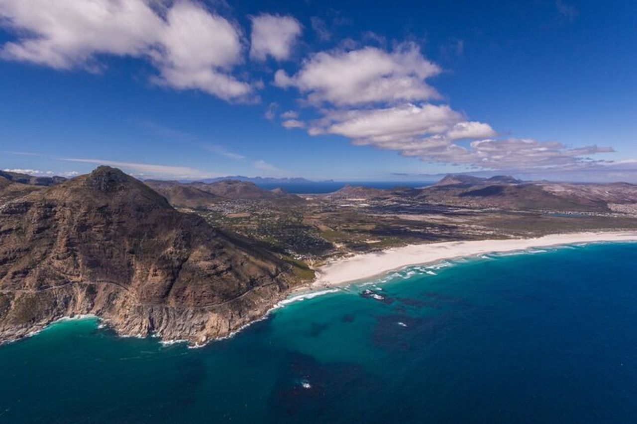 Città del Capo: volo in elicottero di 25 minuti con crociera in barca gratuita — 9