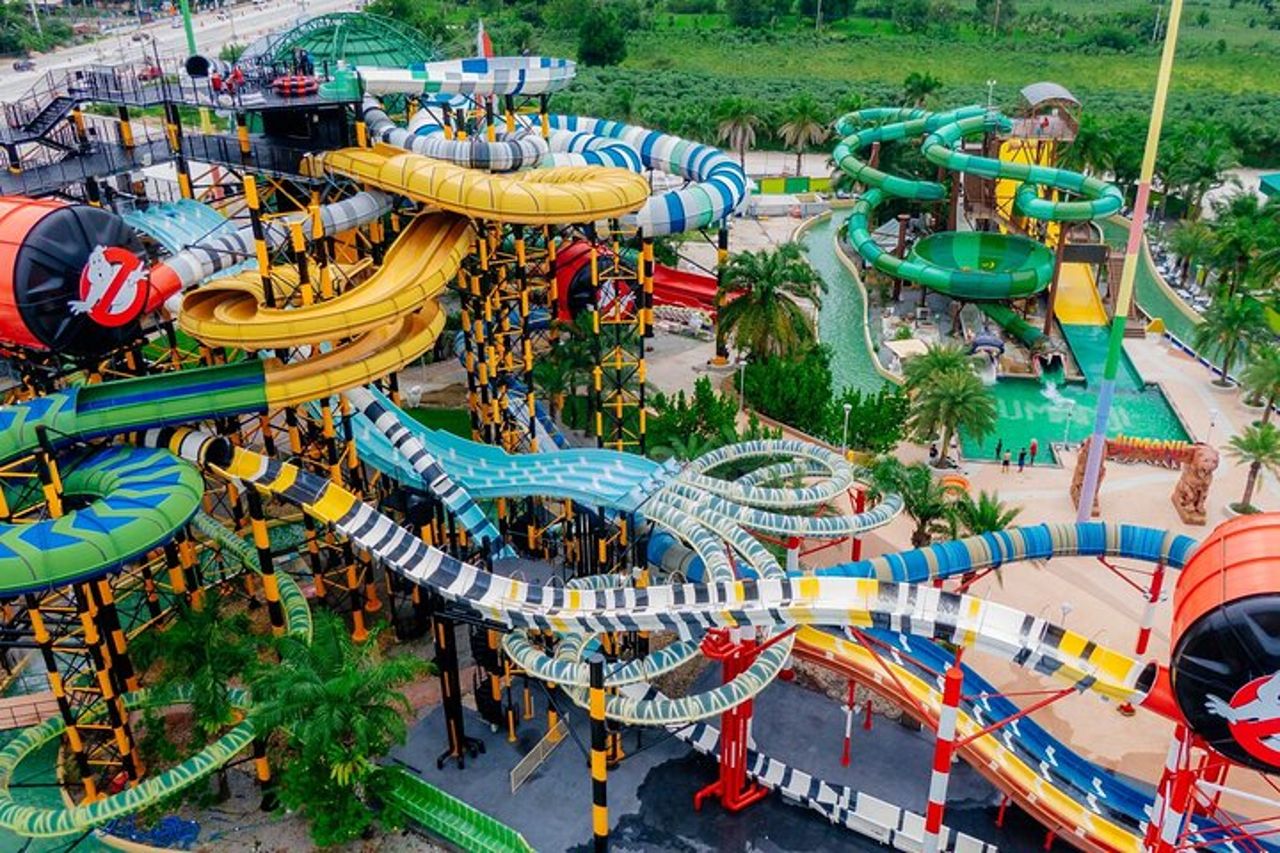 Columbia Pictures Aquaverse Waterpark con trasferimenti — 5