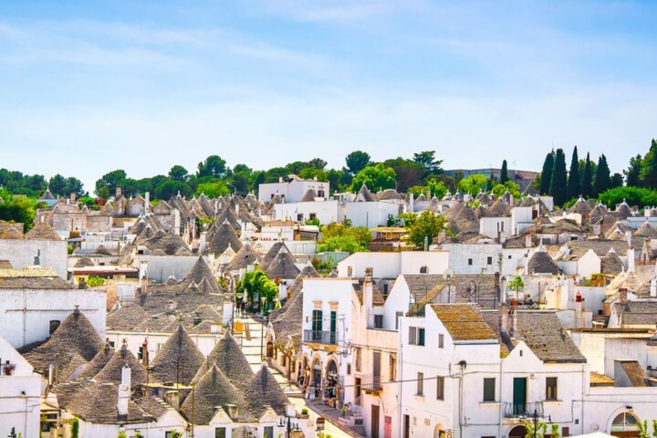 Tour a Alberobello e Matera in Autonomia da Polignano e Bari — 5