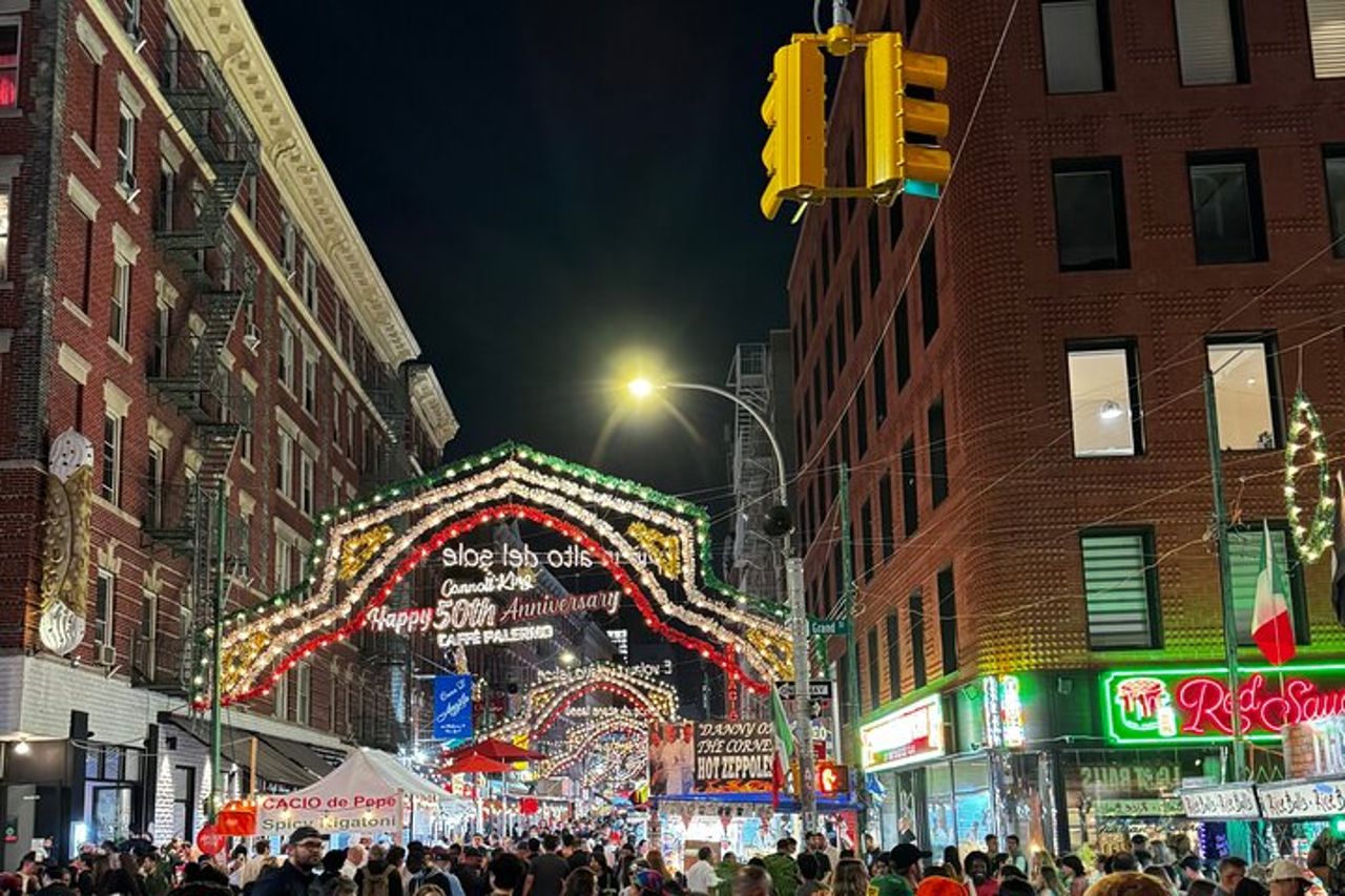 New York City: Tour a piedi della storia della mafia a Little Italy con la polizia di New York — 2