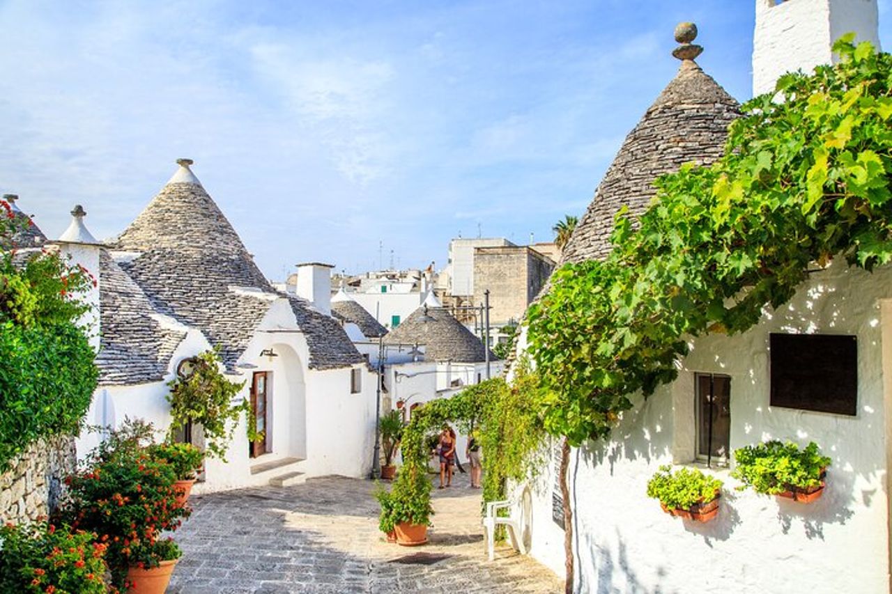 Tour a Alberobello e Matera in Autonomia da Polignano e Bari — 6