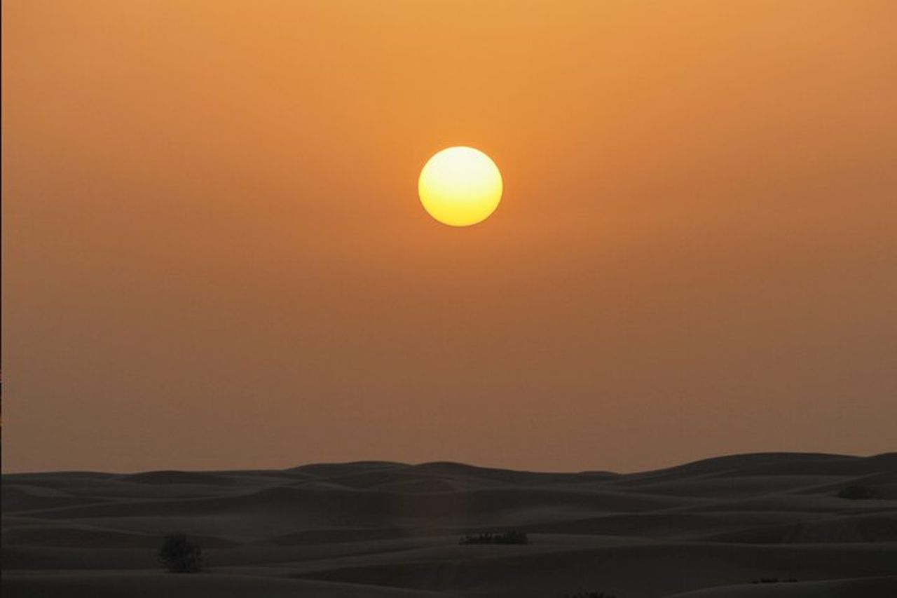 Safari nel deserto del tramonto del Qatar: Dune Bashing & Golden Sands Avventura — 4