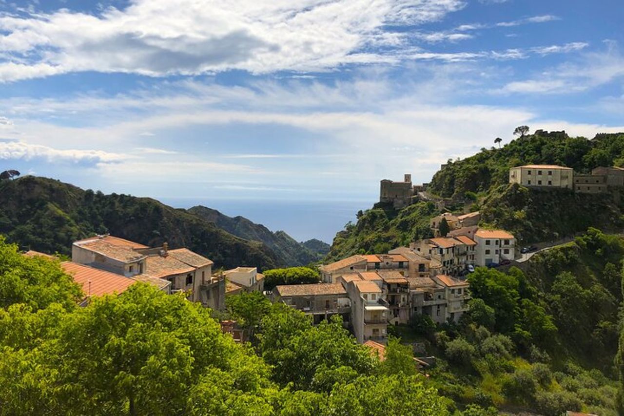 Il Padrino e Messina Tour privato di un'intera giornata dal porto di Messina — 8