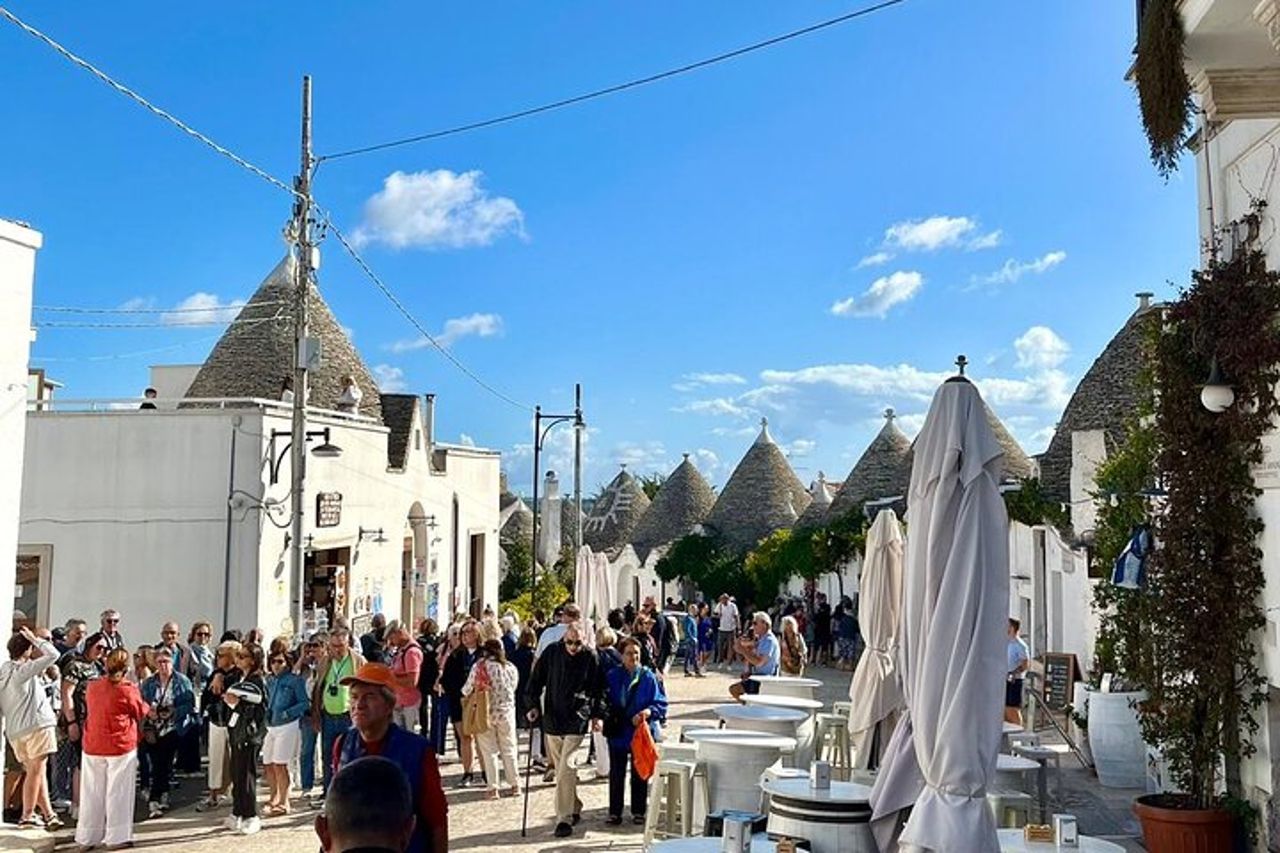 Tour Alberobello & Matera con Degustazione e Guida - da Bari — 4