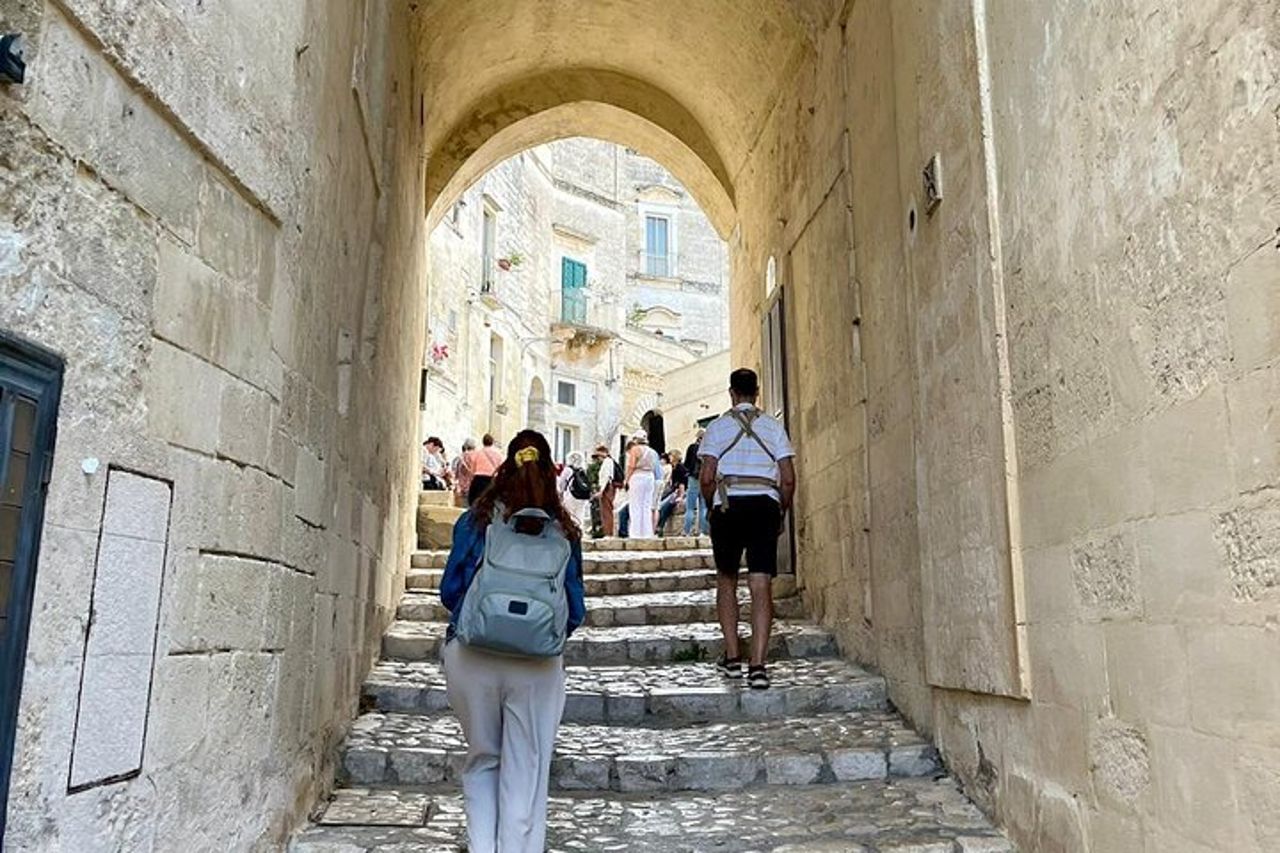 Tour Alberobello & Matera con Degustazione e Guida - da Bari — 6
