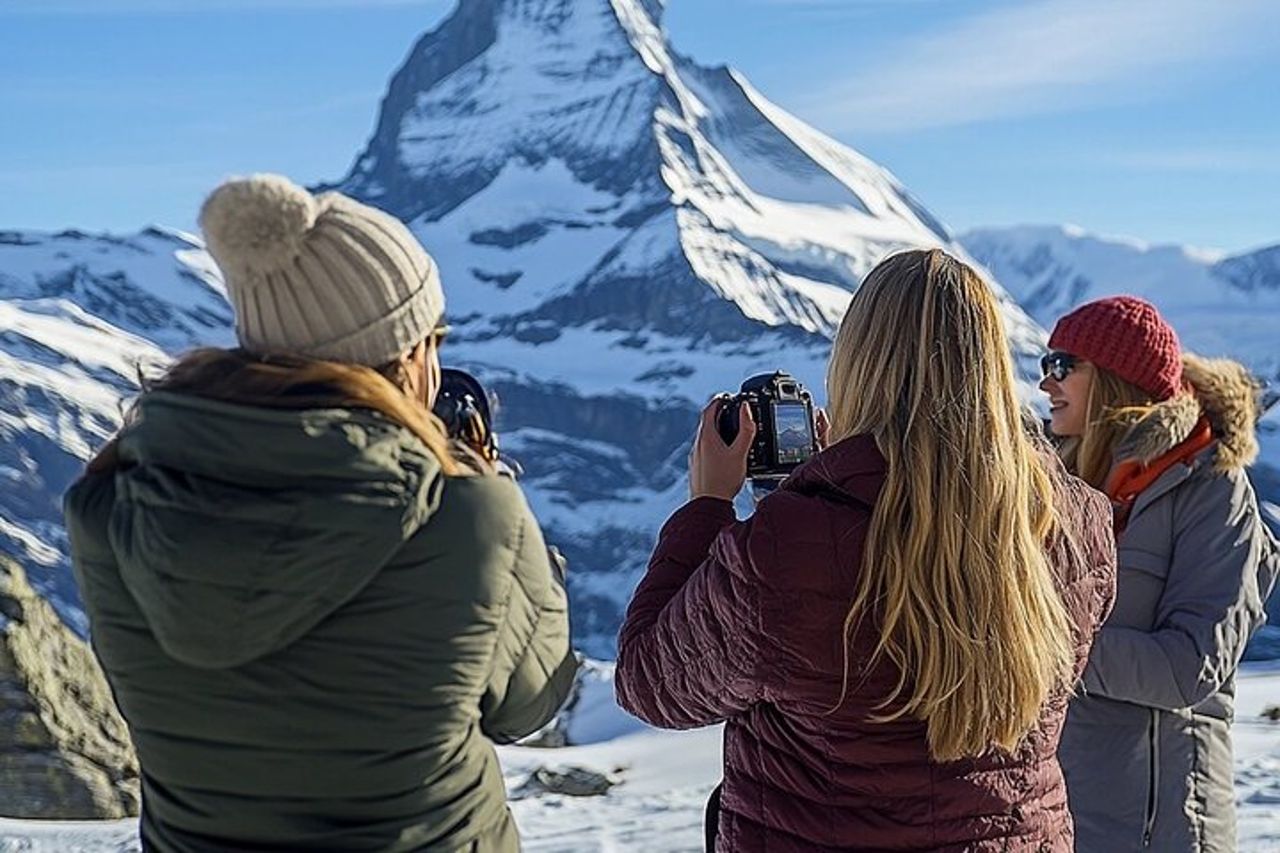 Escursione fotografica attraverso Zermatt per catturare le migliori immagini del Cervino — 5