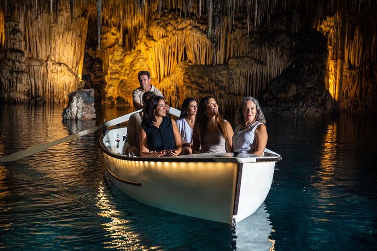 Grotte di Drach Tour di mezza giornata con giro in battello e concerto di musica — 2