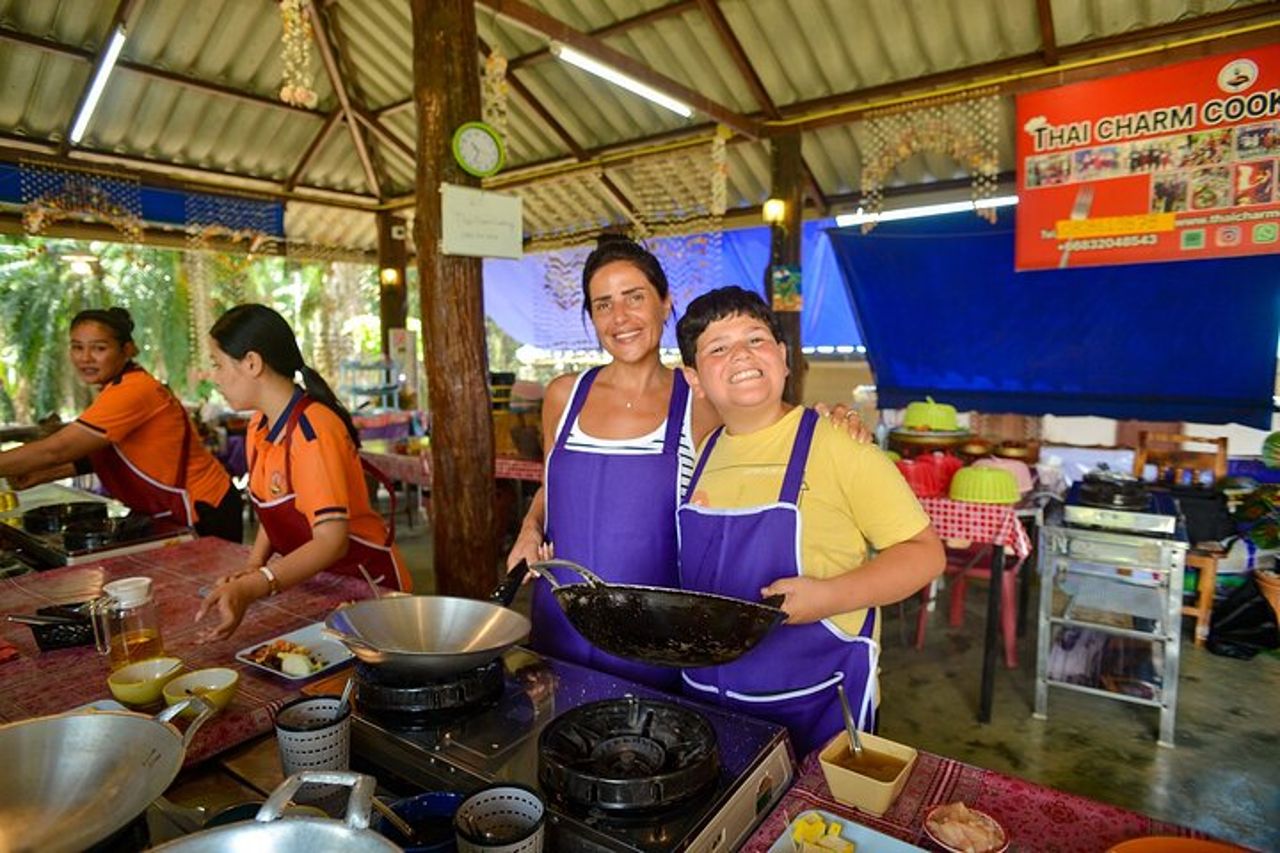 La migliore lezione di cucina presso la Thai Charm Cooking School di Krabi — 4