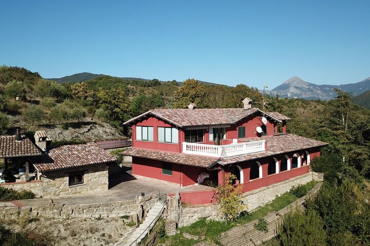 Sapori di Gubbio: Degustazioni Di Salumi Di Suino Nero Brado — 5