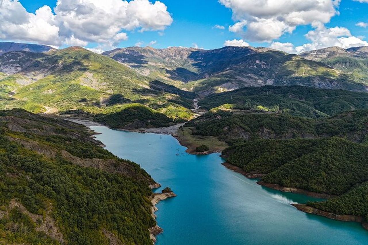 Da Tirana - Tour a piedi al Lago di Bovilla e Monte Gamti — 5