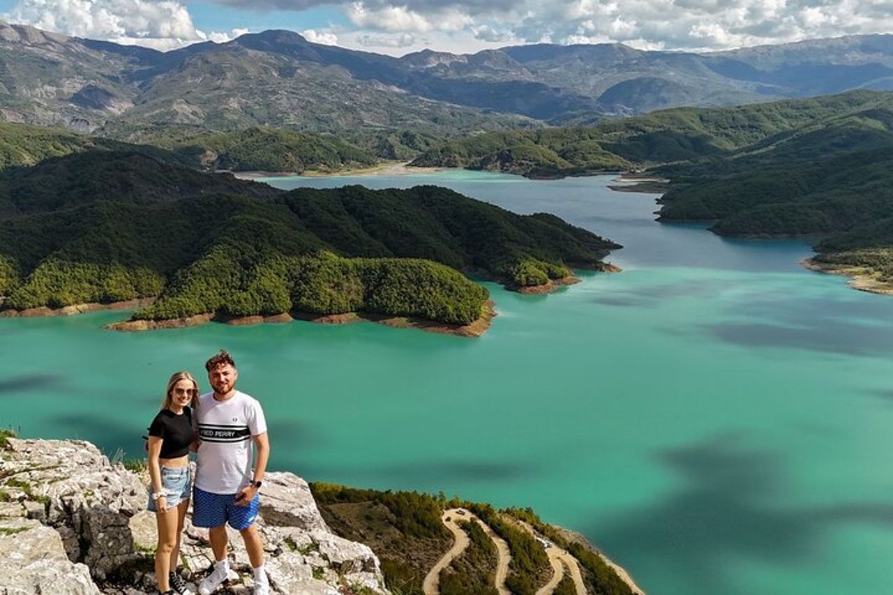 Da Tirana - Tour a piedi al Lago di Bovilla e Monte Gamti — 7