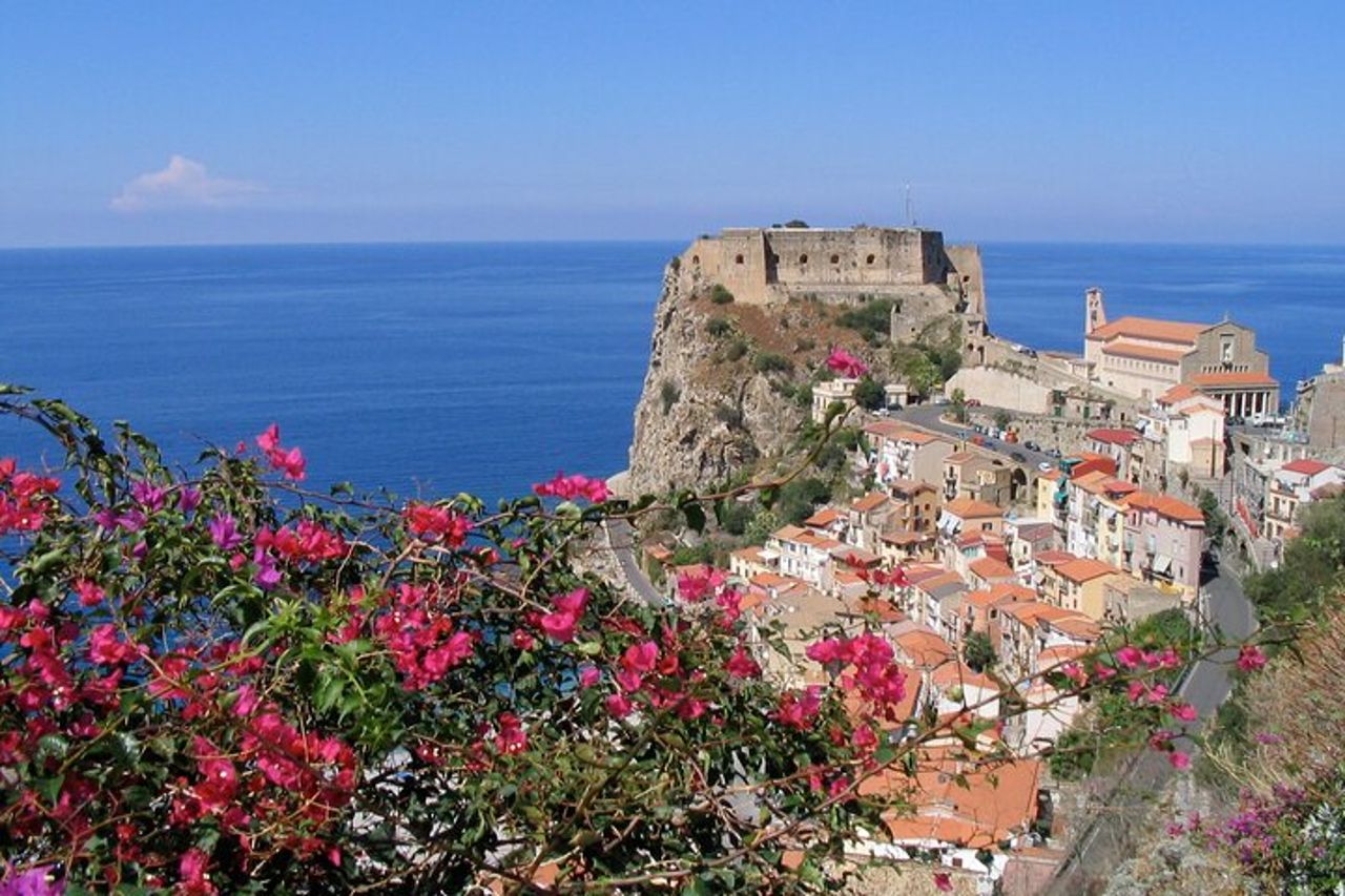 Guida Turistica di Scilla Tra miti e leggende — 4