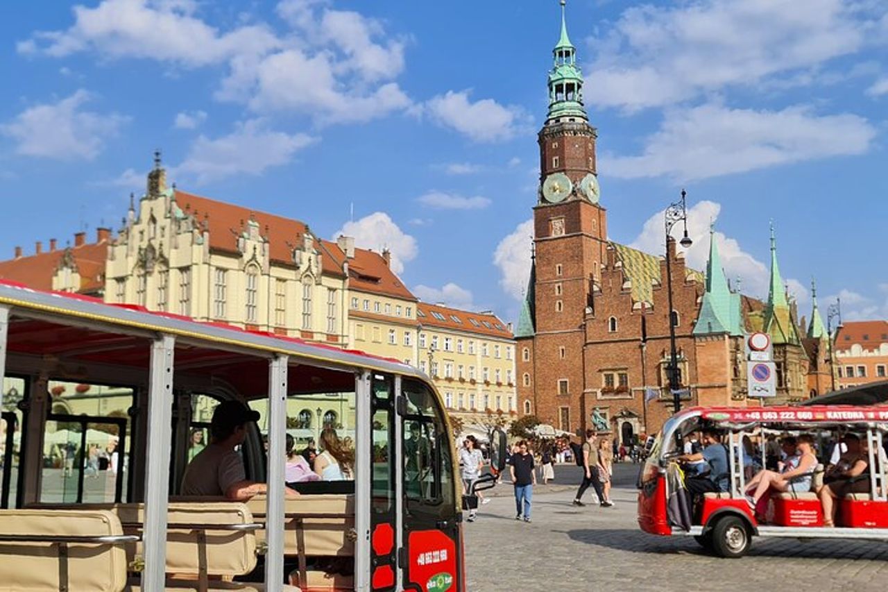 Tour di Breslavia con autobus elettrico, 2 ore (guida inglese) 5-13 persone — 2