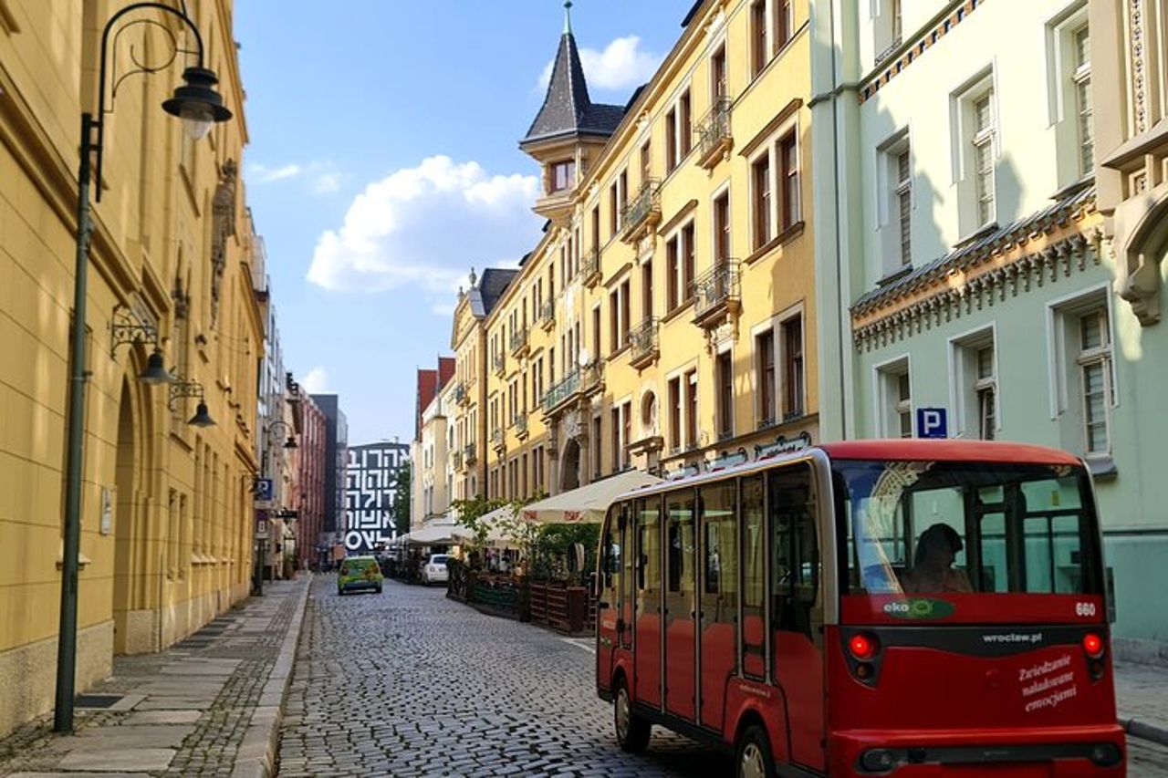 Tour di Breslavia con autobus elettrico, 2 ore (guida inglese) 5-13 persone — 7