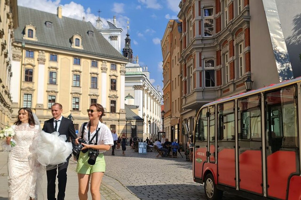 Tour di Breslavia con autobus elettrico, 2 ore (guida inglese) 5-13 persone — 8
