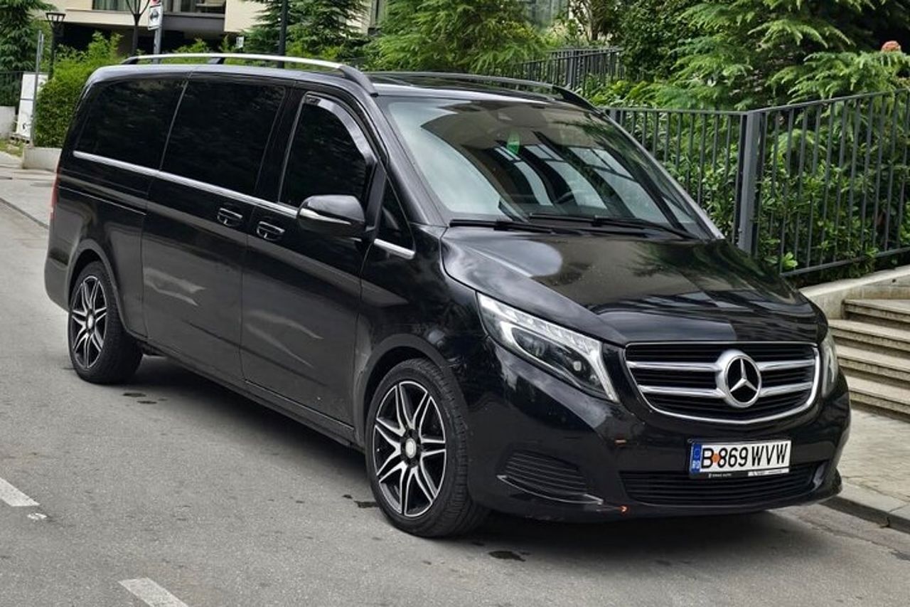 Trasferimento Aeroporto Bucarest – Mercedes V Classe privata — 2
