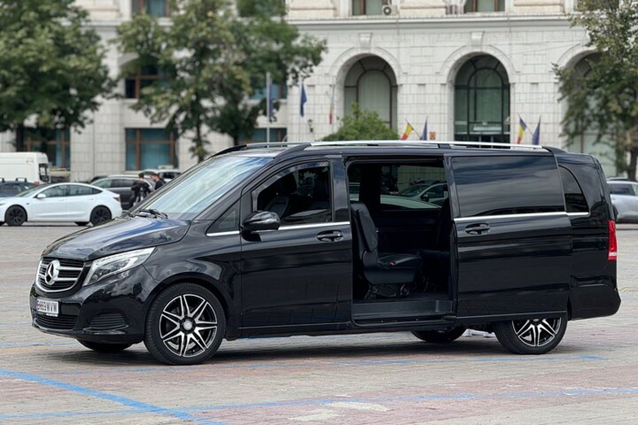 Trasferimento Aeroporto Bucarest – Mercedes V Classe privata — 4