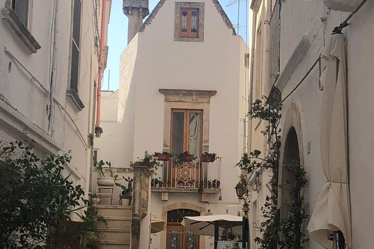 Tour di LOCOROTONDO e ALBEROBELLO in partenza da Bari — 6