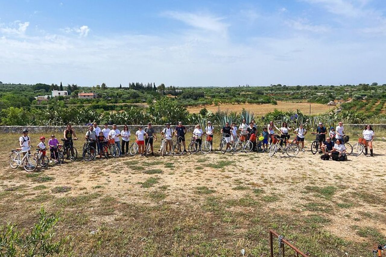 Esplorando le campagne di Conversano e i suoi monumenti in E bike — 2