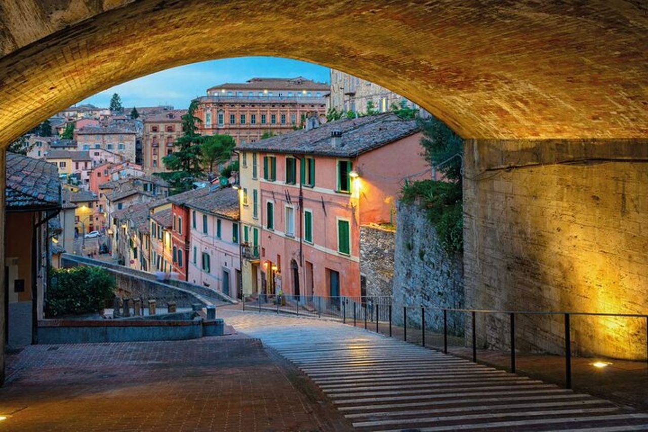 Tour a piedi di Perugia con audio e guida scritta di un locale — 8