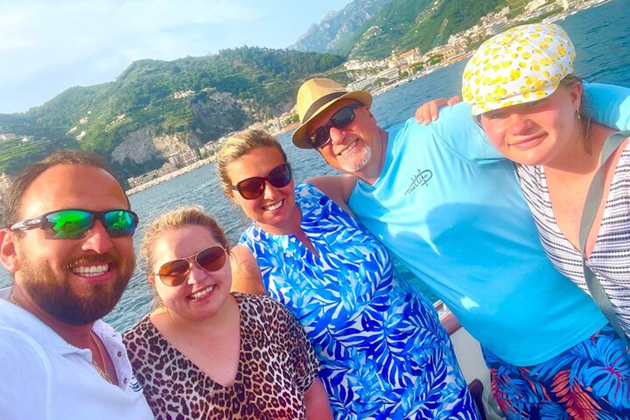 Tour in Barca Privata Giornata Intera Da Positano, Praiano,Amalfi — 7