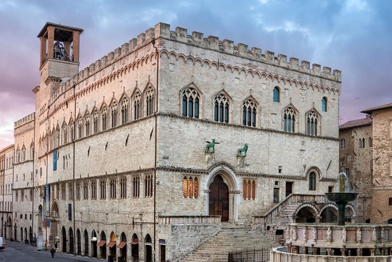 Tour autoguidato di caccia al tesoro e attrazioni di Perugia — 5