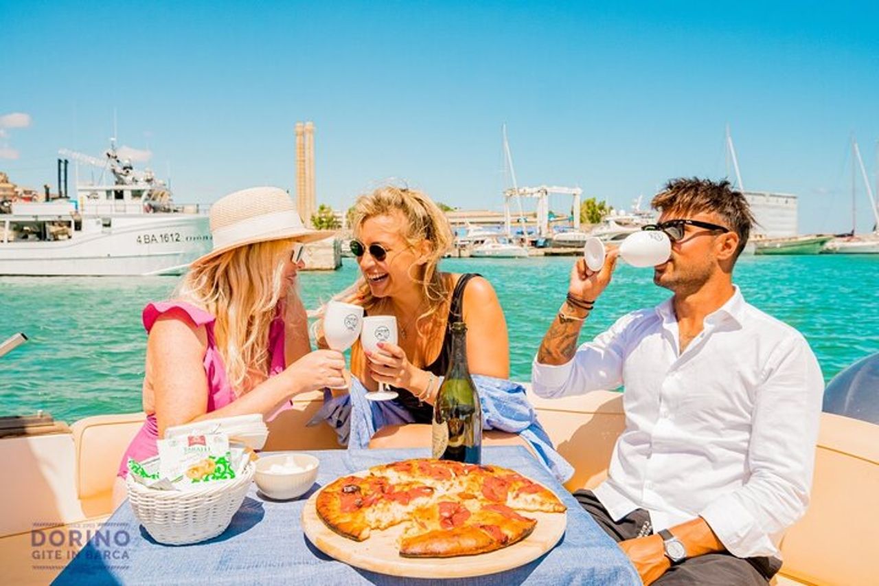 Polignano a Mare e Monopoli e Crociera Snorkeling e Relax 3h
