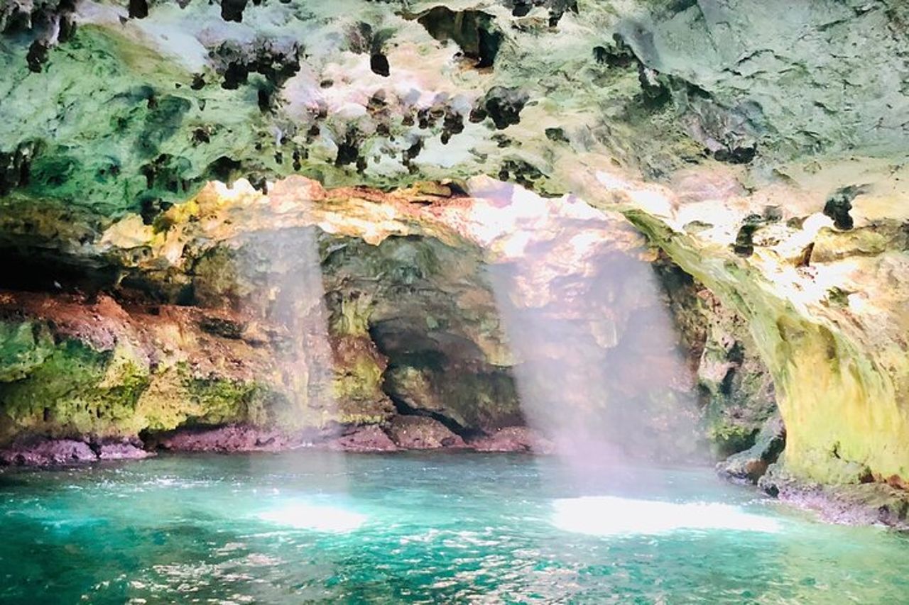 Polignano a Mare e Monopoli e Crociera Snorkeling e Relax 3h — 5