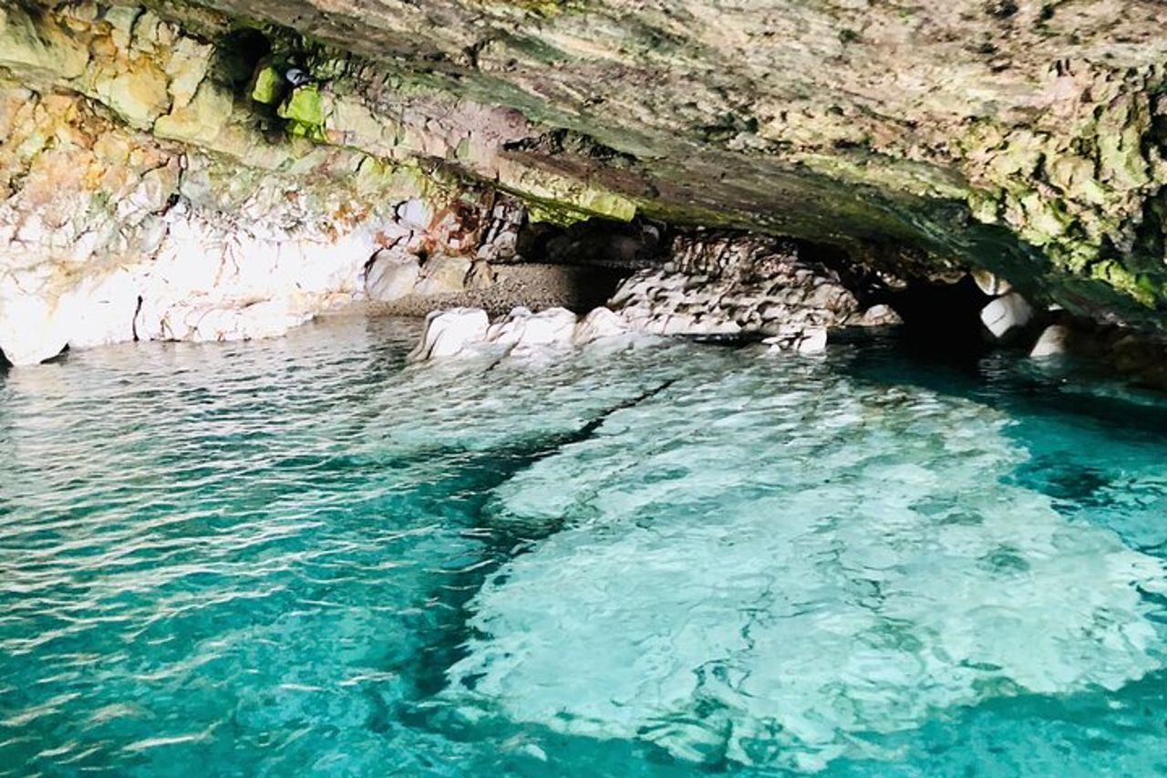 Polignano a Mare e Monopoli e Crociera Snorkeling e Relax 3h — 6