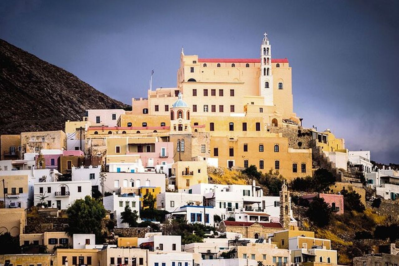 Tour privato per piccoli gruppi a Syros — 7