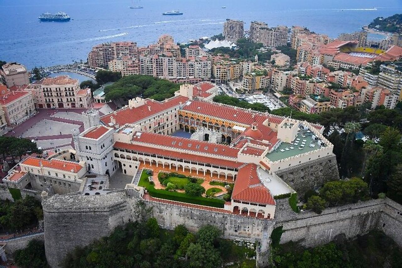 Tutte le attrazioni del Principato di Monaco dal Porto Crociere — 4