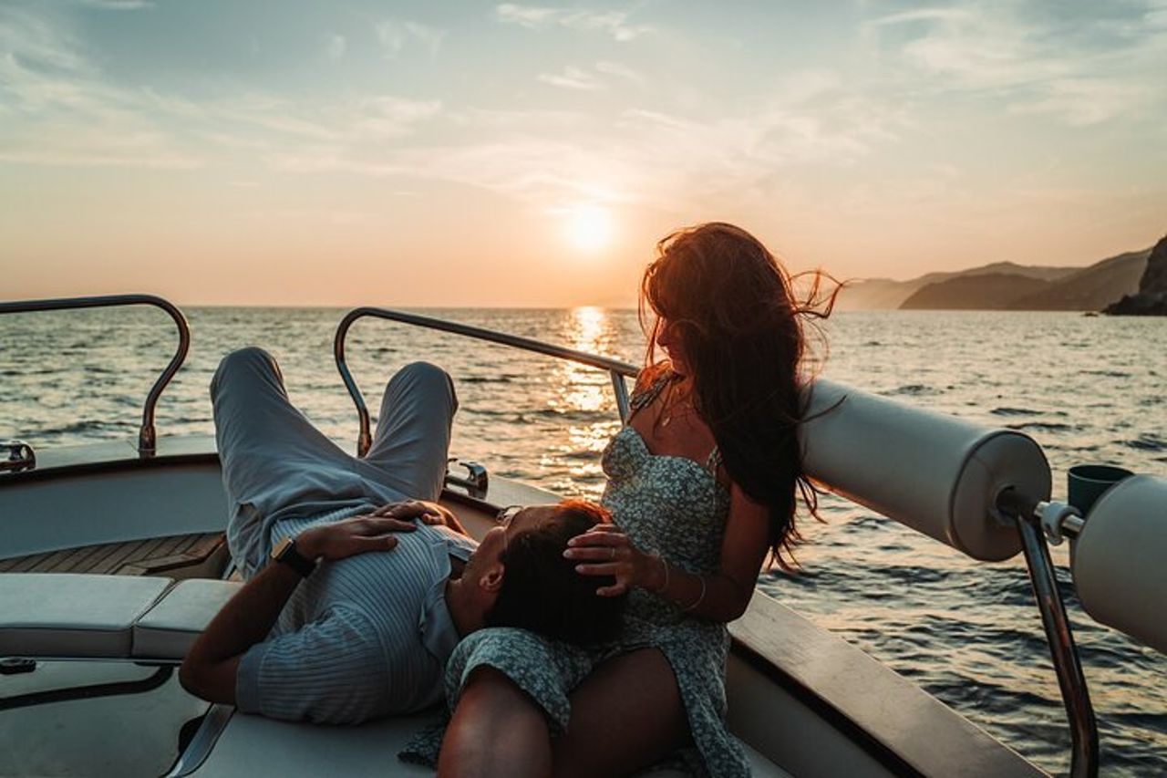Cinque Terre Sunset Boat Tour : ora d'oro sull'acqua — 3