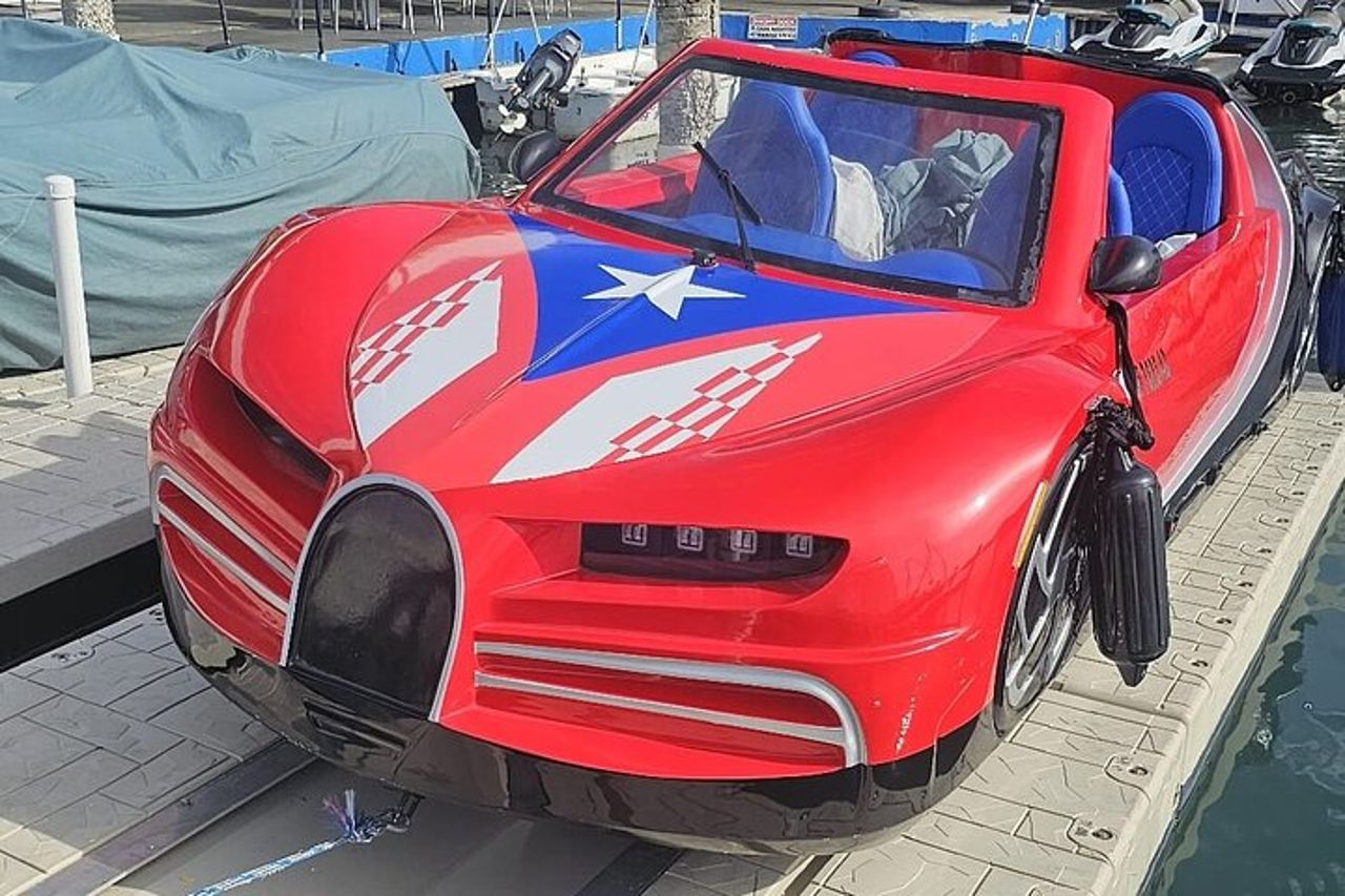 San Juan Watersports Autonoleggi Rosso Bugatti — 3