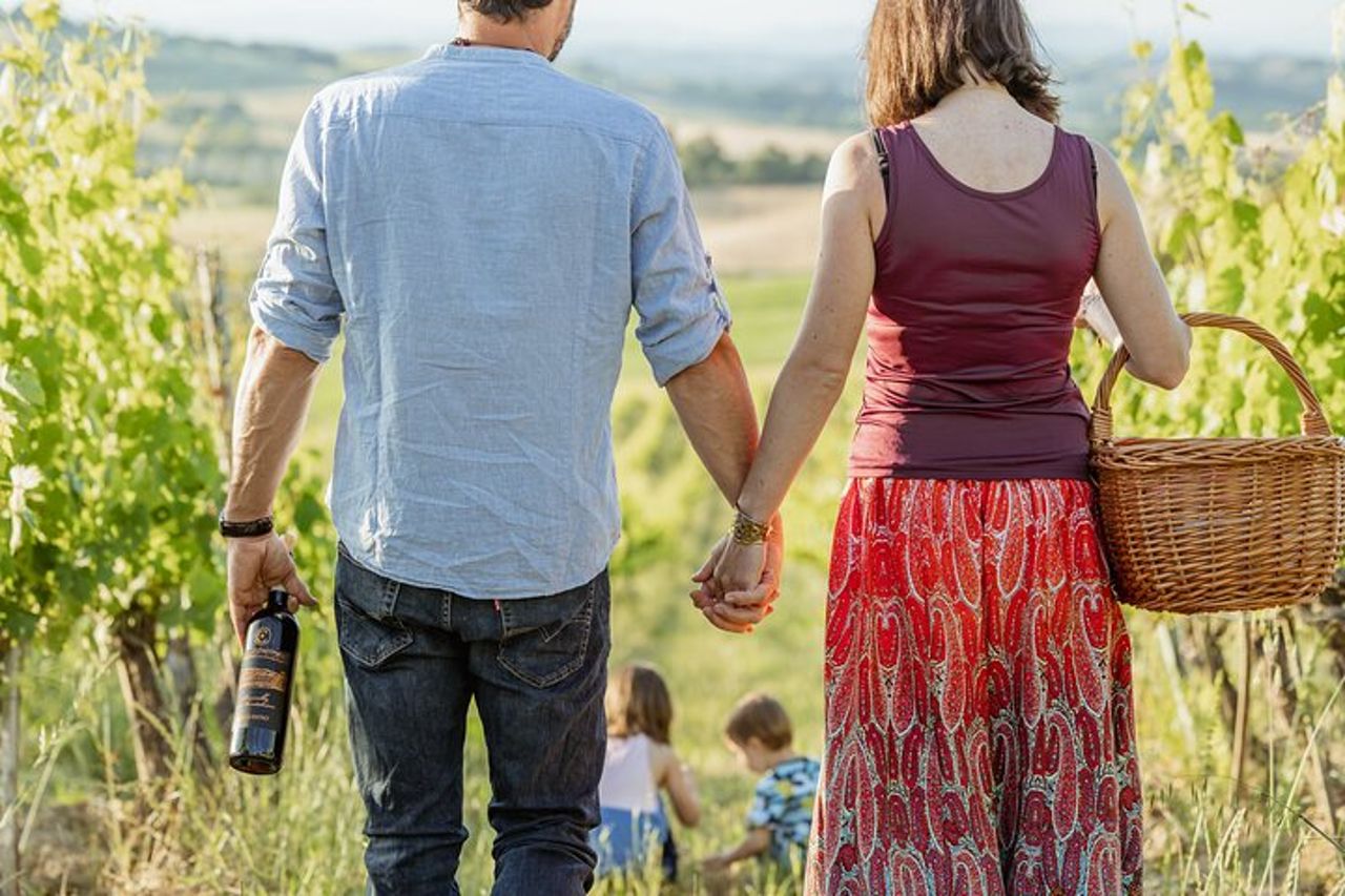 Montalcino: esclusivo picnic in vigna con vino — 4
