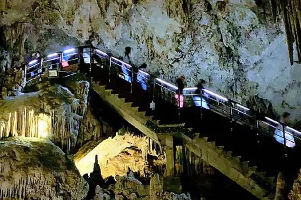 Escursione privata a Nerja e Frigiliana dal porto di Motril — 3
