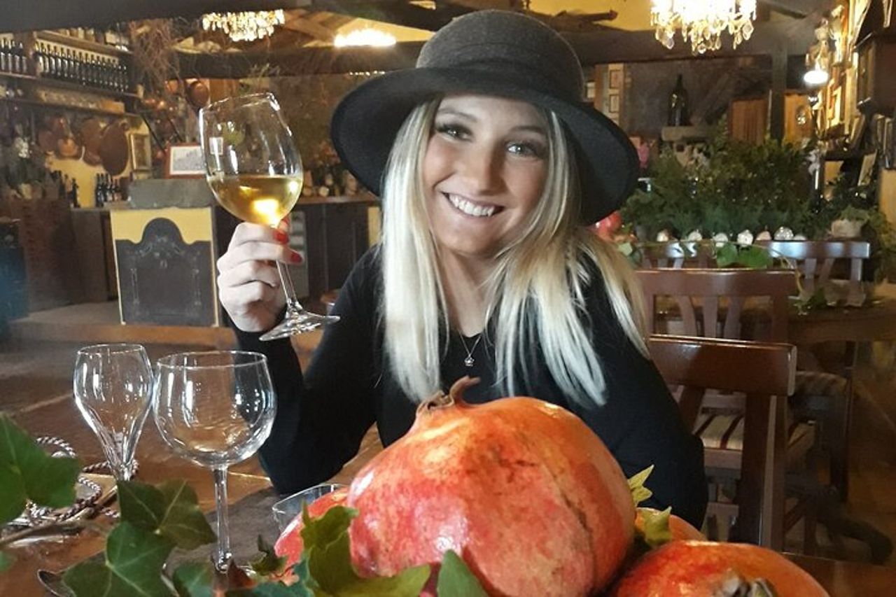 Fuga nella campagna romana: tour di Tivoli e degustazione di vini da Roma — 6