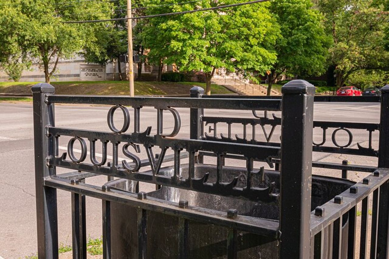 Tour a piedi guidato su smartphone dei famosi fantasmi di Old Louisvilles — 5