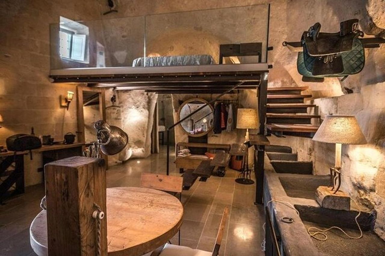 Alla scoperta di Matera con soggiorno, pranzo e tour nei Sassi — 4