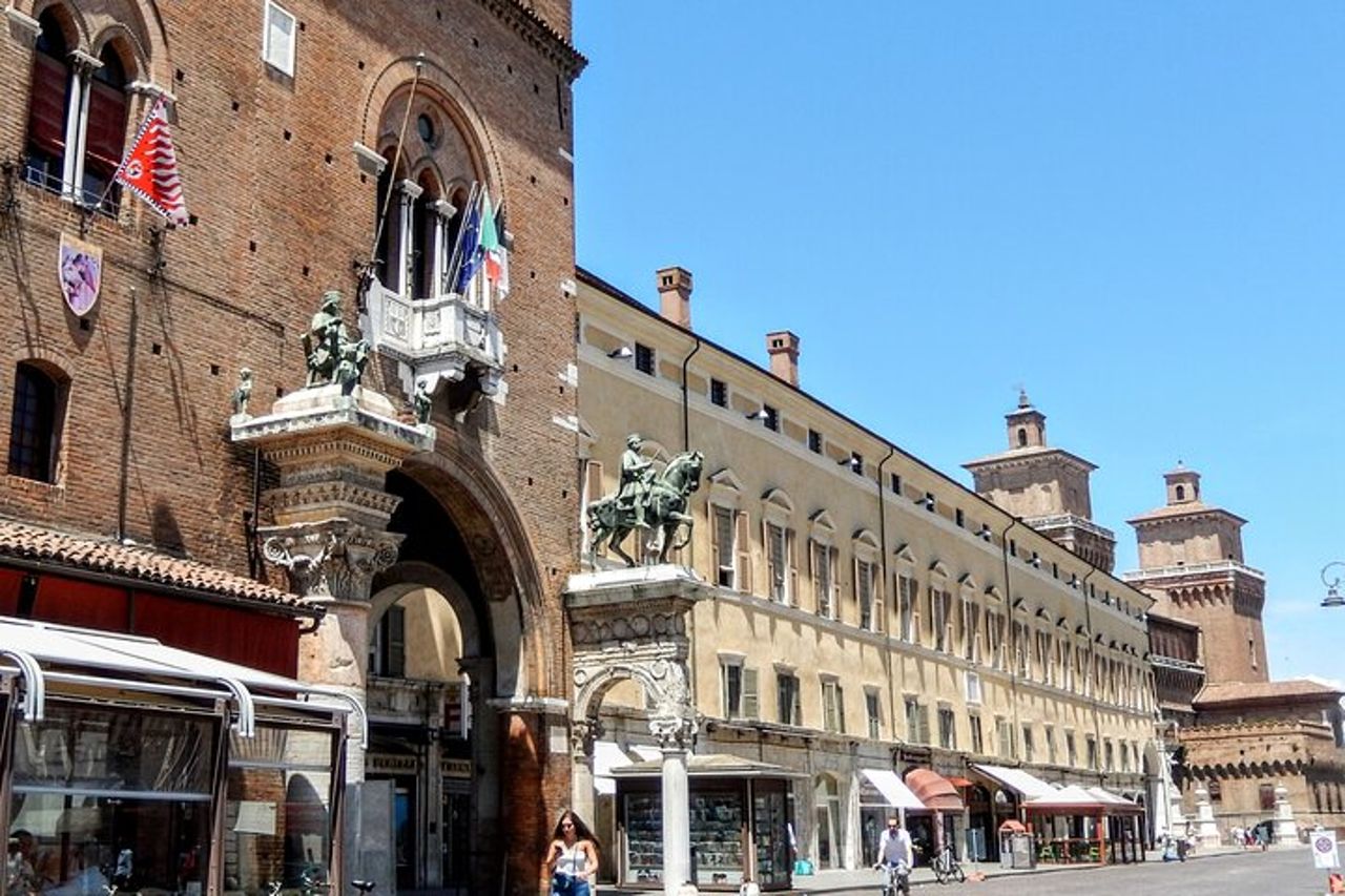 Ferrara Walking Tour Punti salienti e degustazioni