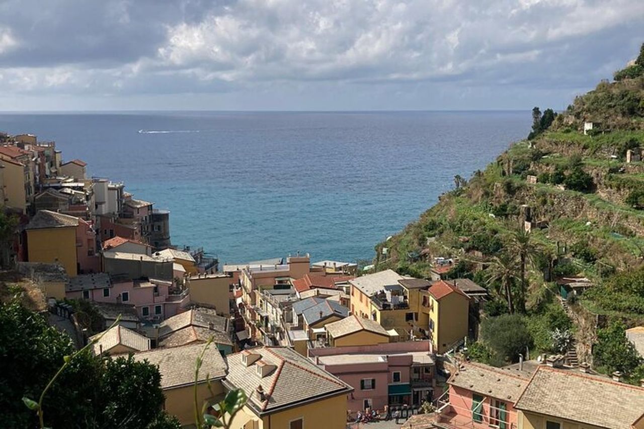 Cinque Terre to Love — 5