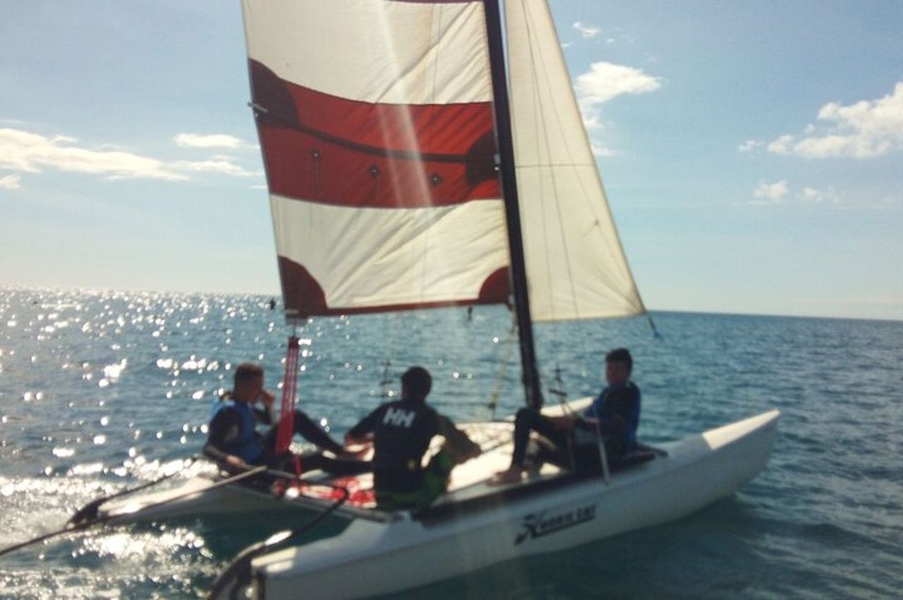 Costa Brava: 2,25 ore di lezione in catamarano — 6