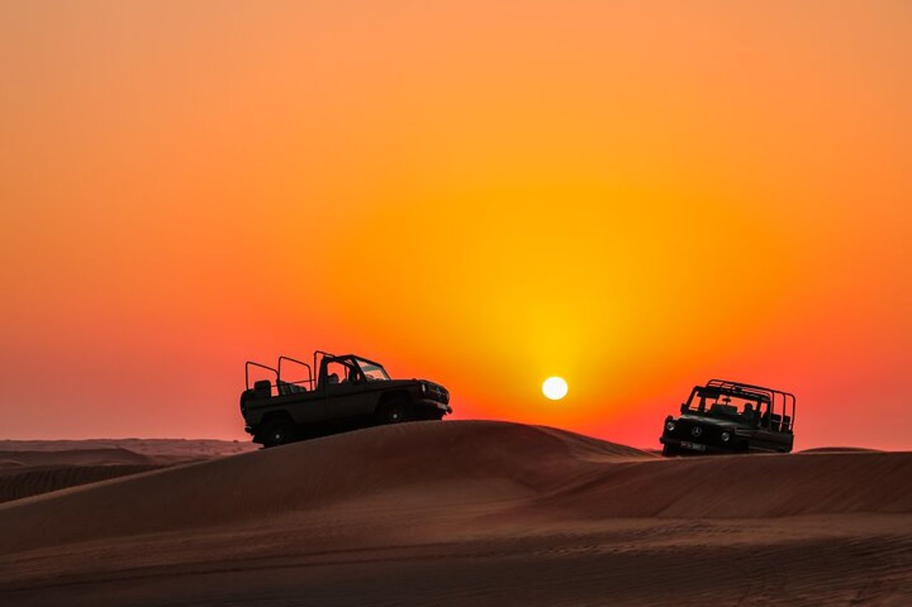 Safari serale Heritage di Classe G Vintage all'oasi di Al Marmoom — 3