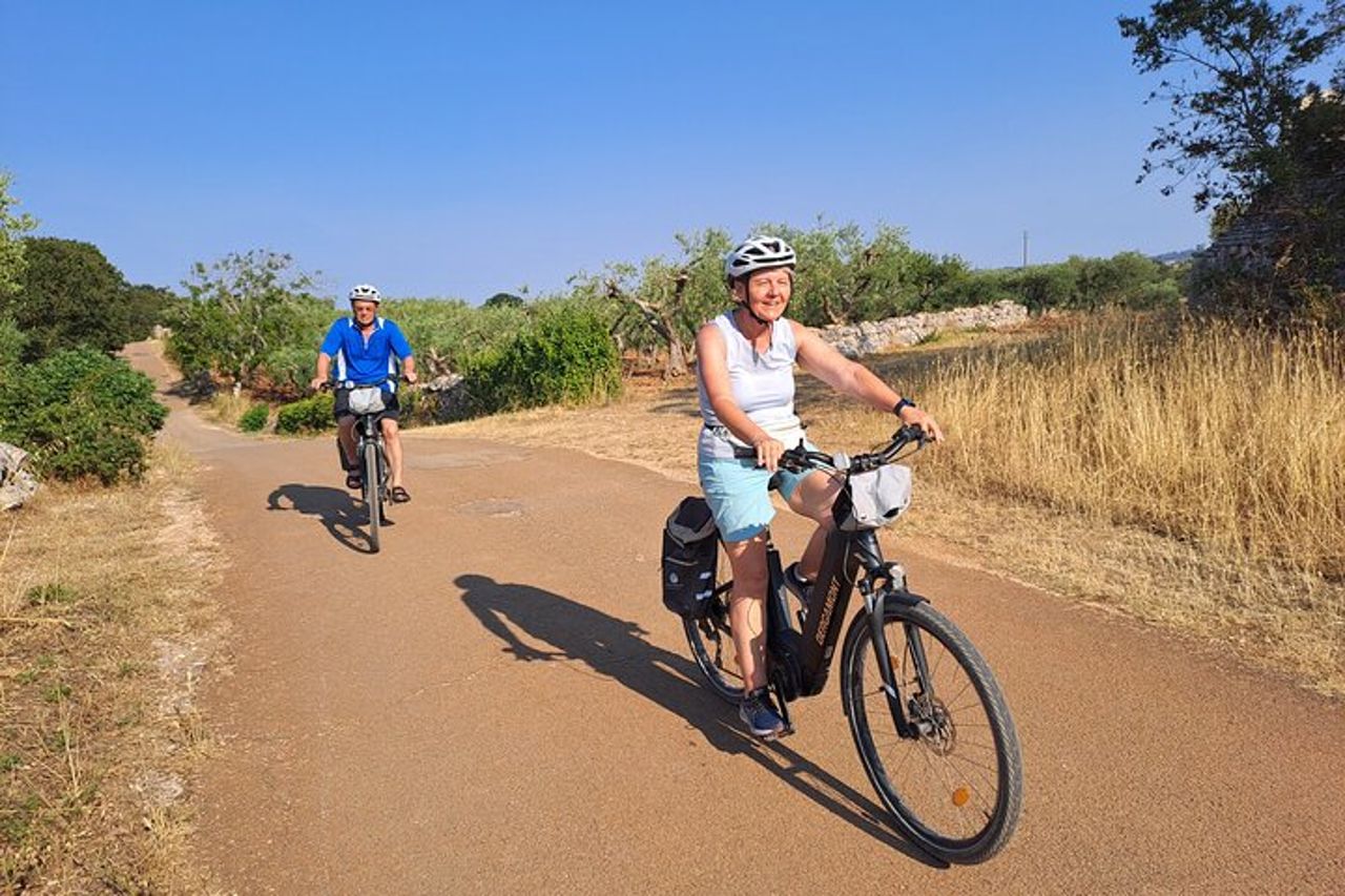 E-bike tour Alberobello e Locorotondo andata e ritorno — 4
