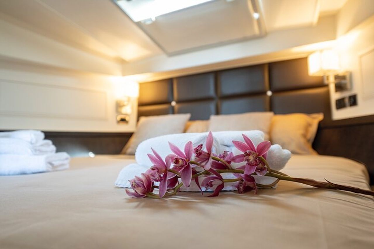 Tour Privato in Yacht a Palau — 5
