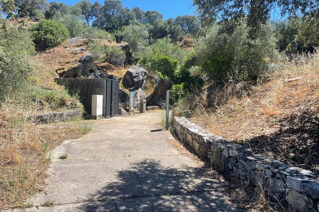 Évora o Montemor-o-Novo: Visita guidata alle grotte di Escoural — 5